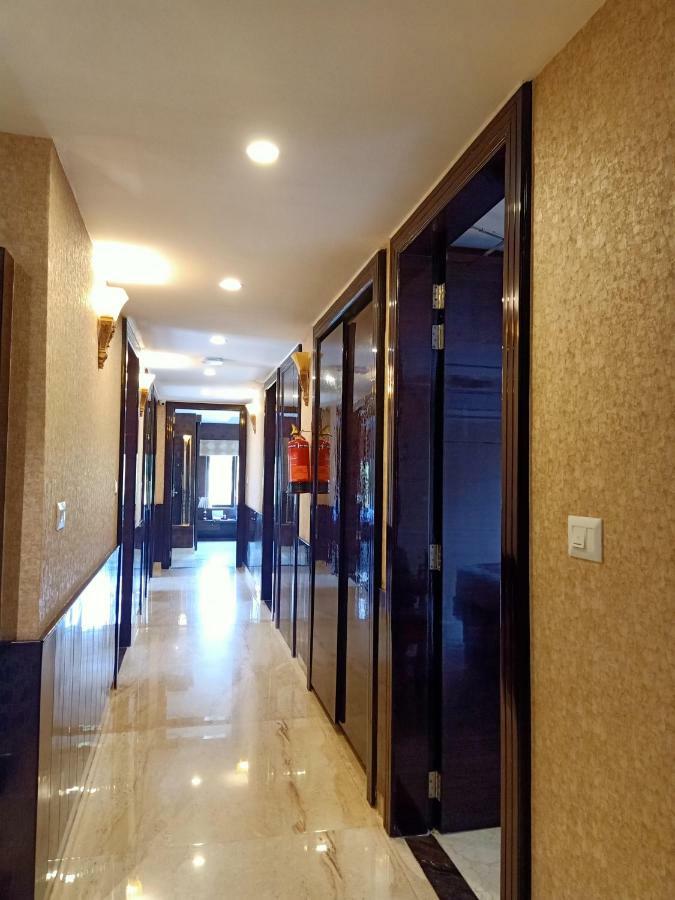 Kamakhya Residency Guwahati Buitenkant foto