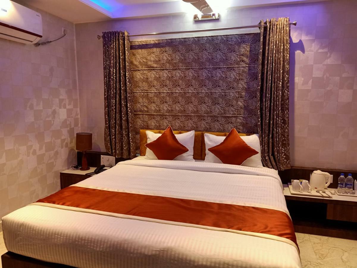Kamakhya Residency Guwahati Buitenkant foto